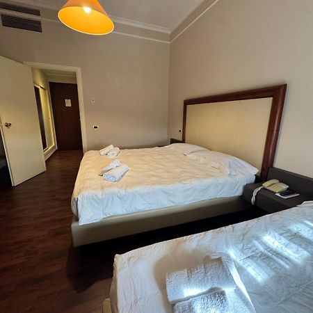Grand Hotel Lamezia Lamezia Terme Buitenkant foto