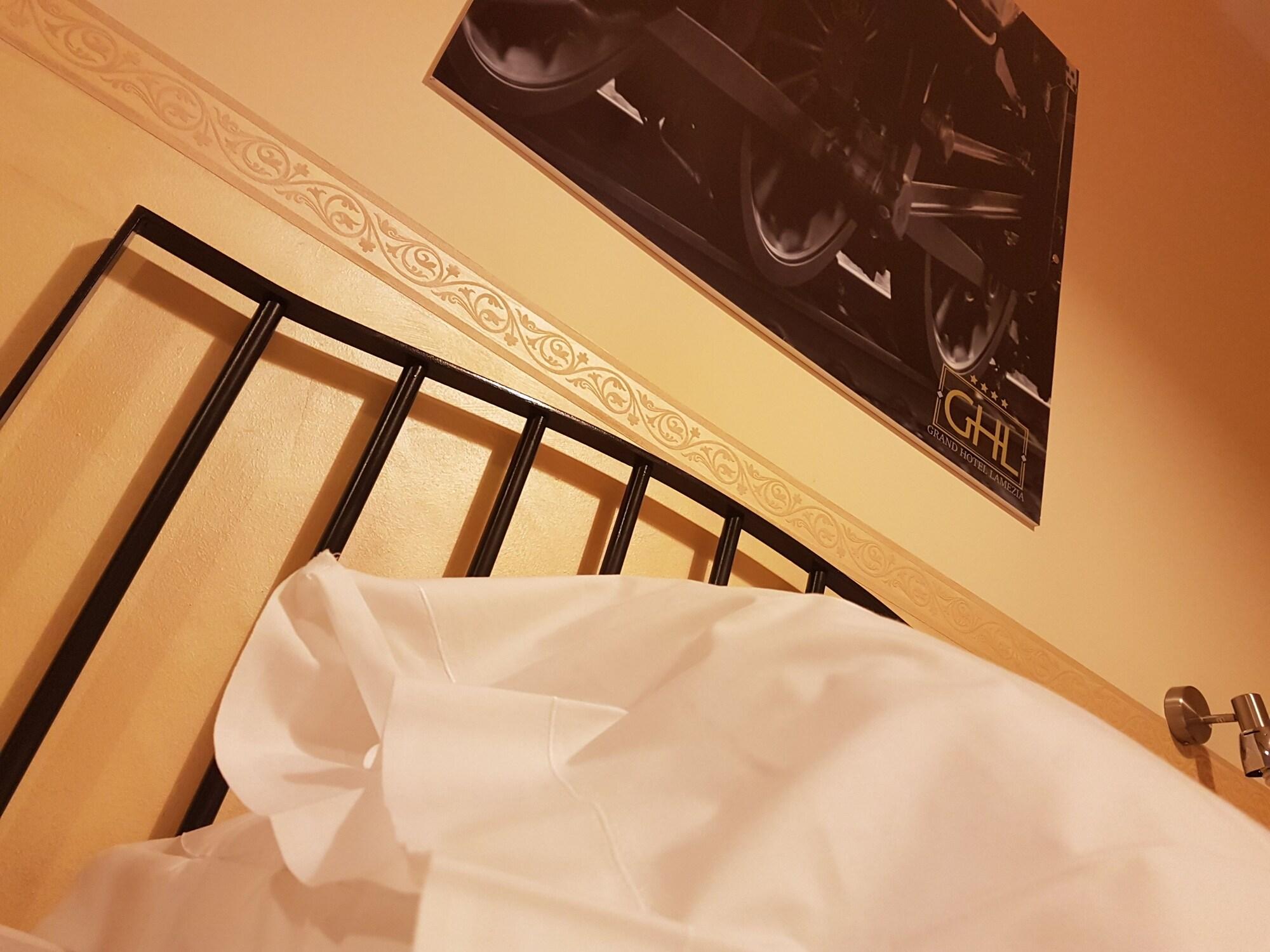Grand Hotel Lamezia Lamezia Terme Buitenkant foto