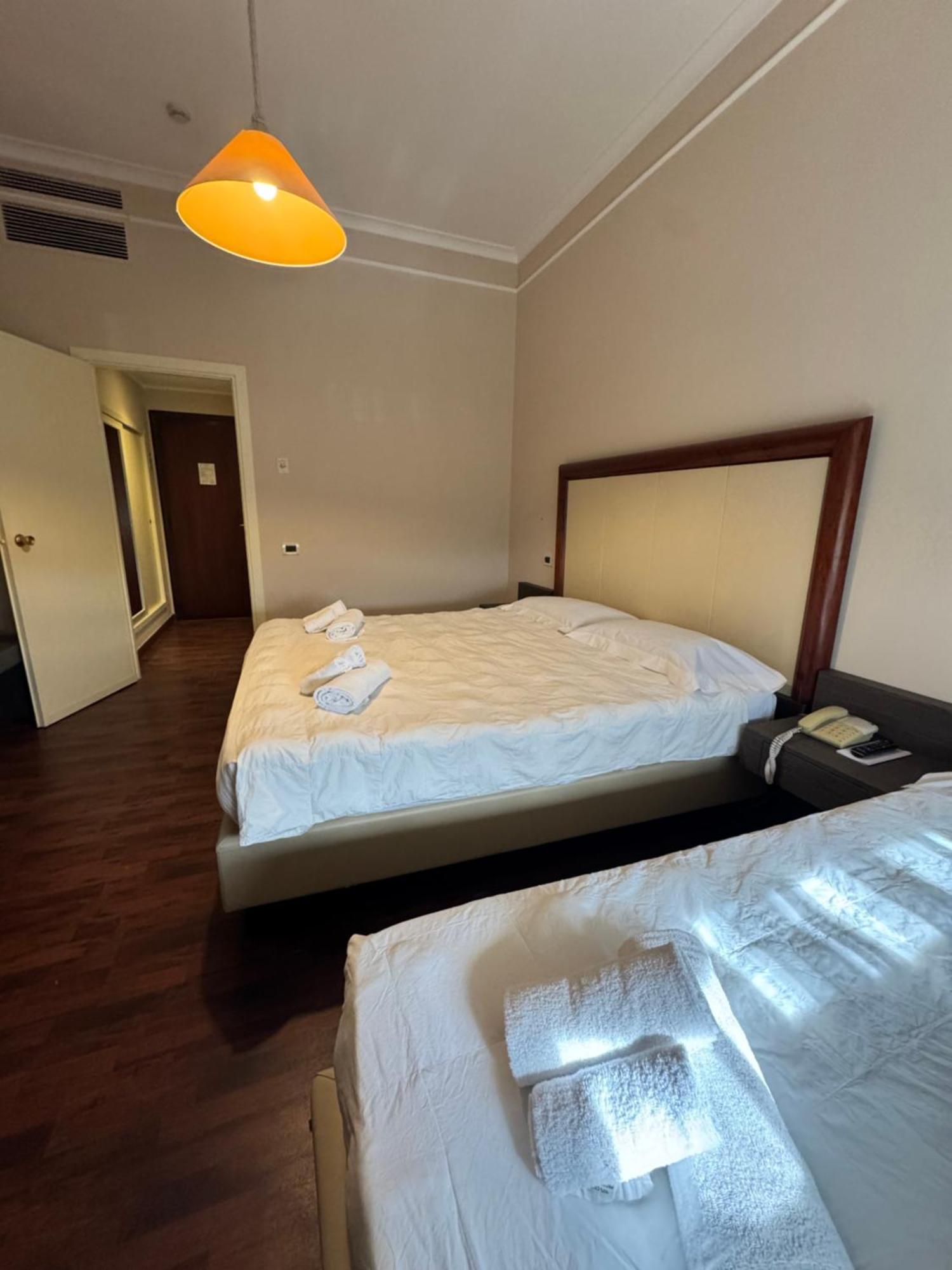 Grand Hotel Lamezia Lamezia Terme Buitenkant foto