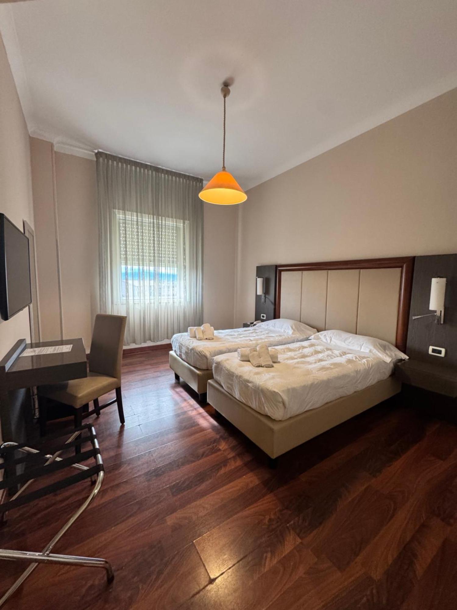 Grand Hotel Lamezia Lamezia Terme Buitenkant foto