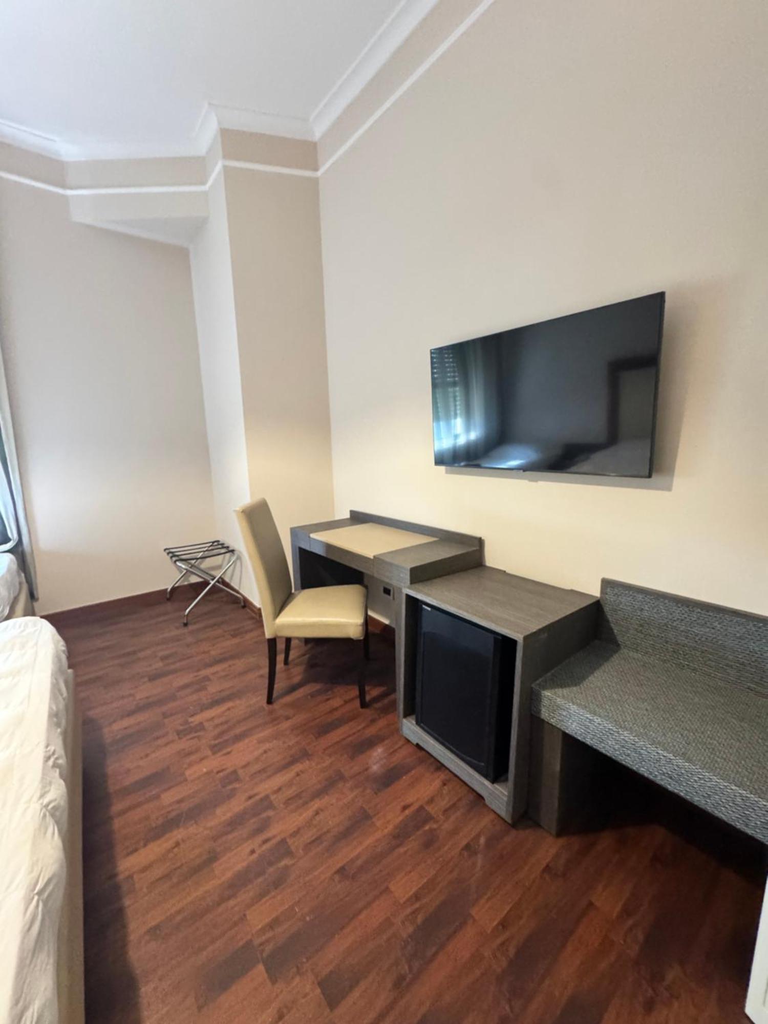 Grand Hotel Lamezia Lamezia Terme Buitenkant foto
