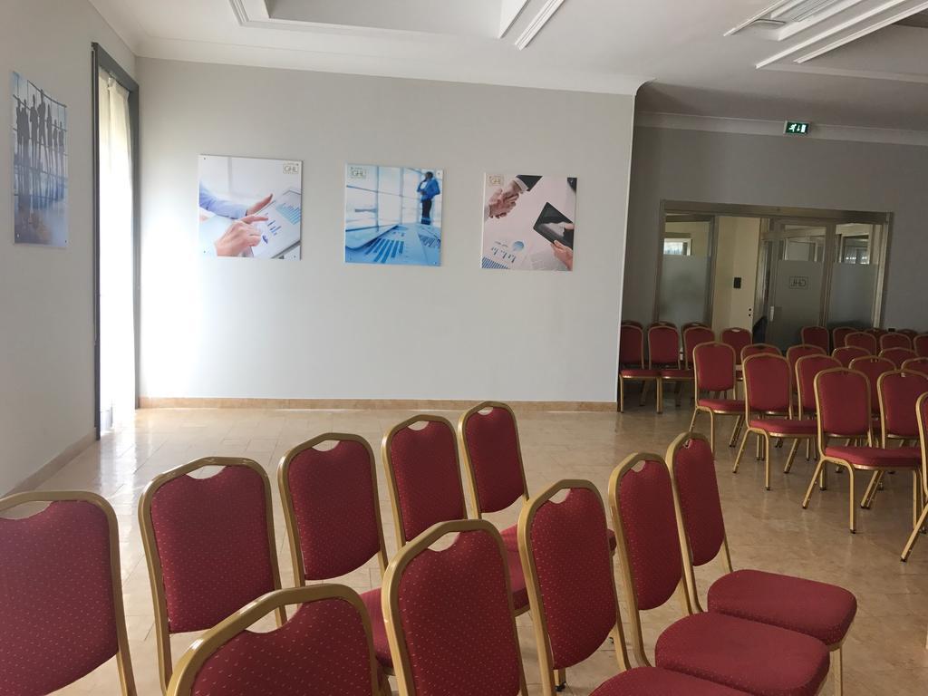Grand Hotel Lamezia Lamezia Terme Buitenkant foto