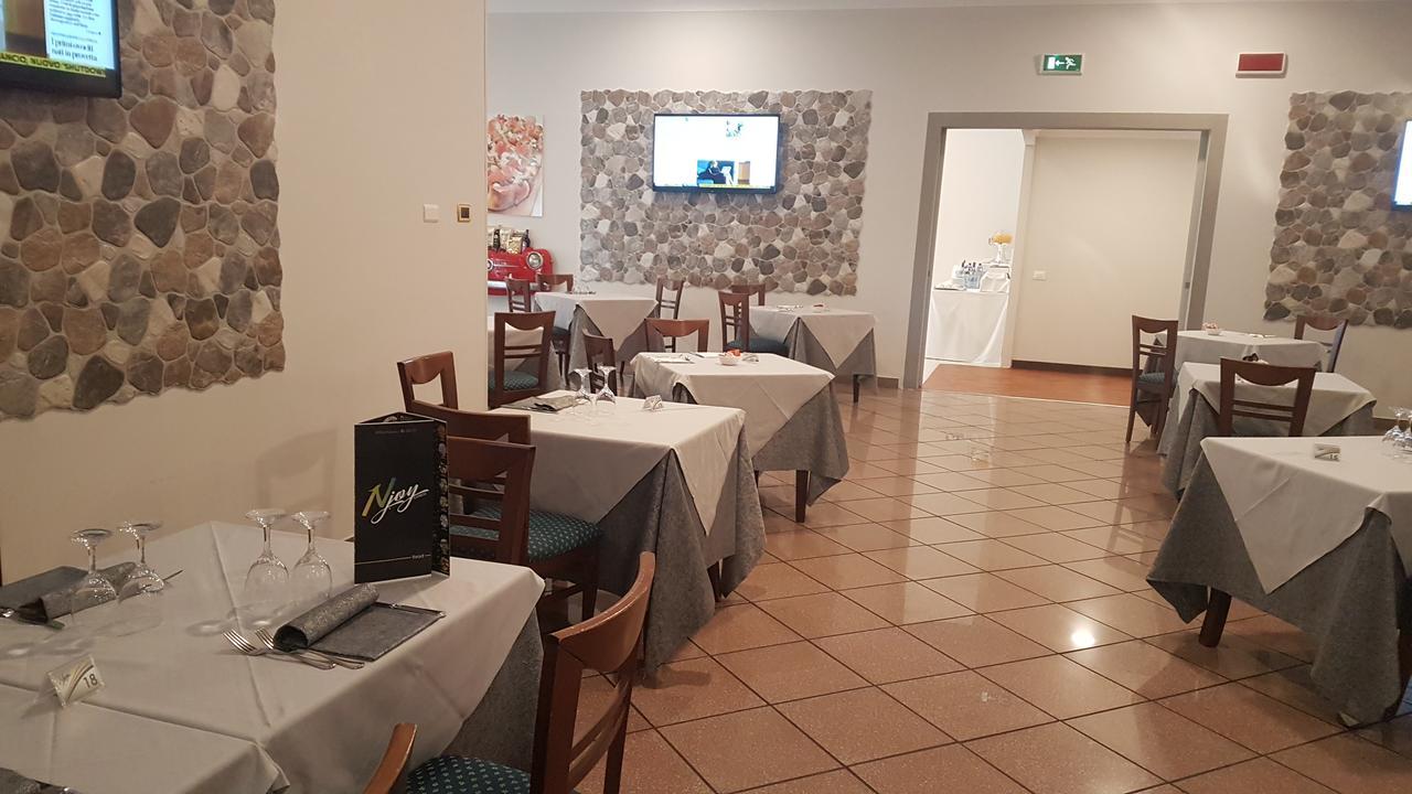 Grand Hotel Lamezia Lamezia Terme Buitenkant foto