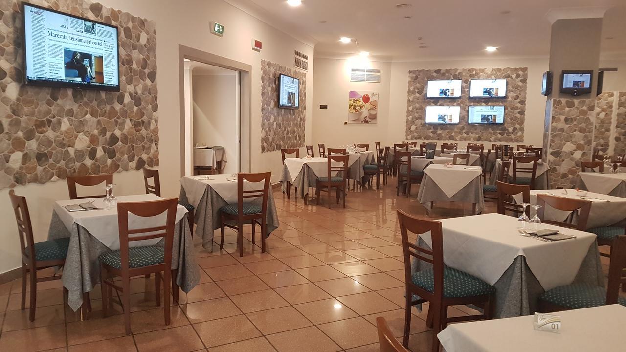 Grand Hotel Lamezia Lamezia Terme Buitenkant foto